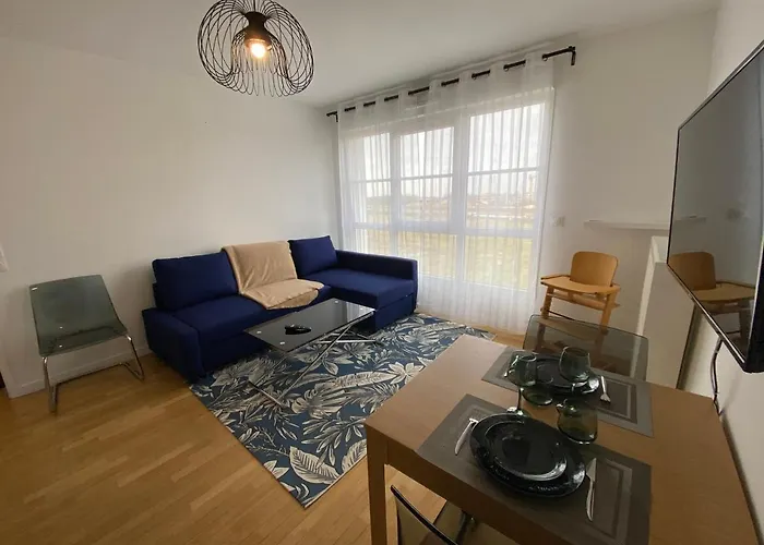 Blue By Dream Apartments